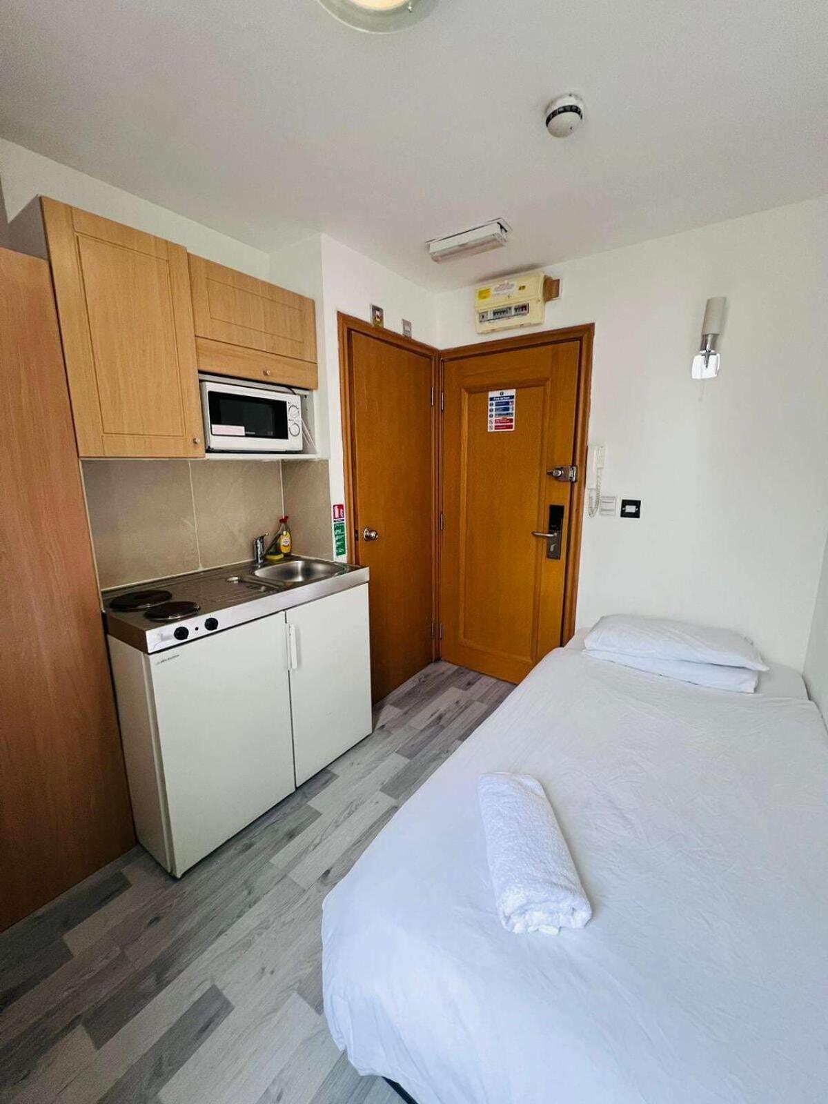 F301-Awesome 3Rd Flr Studio Fits 1 Near Hyde Park ロンドン エクステリア 写真